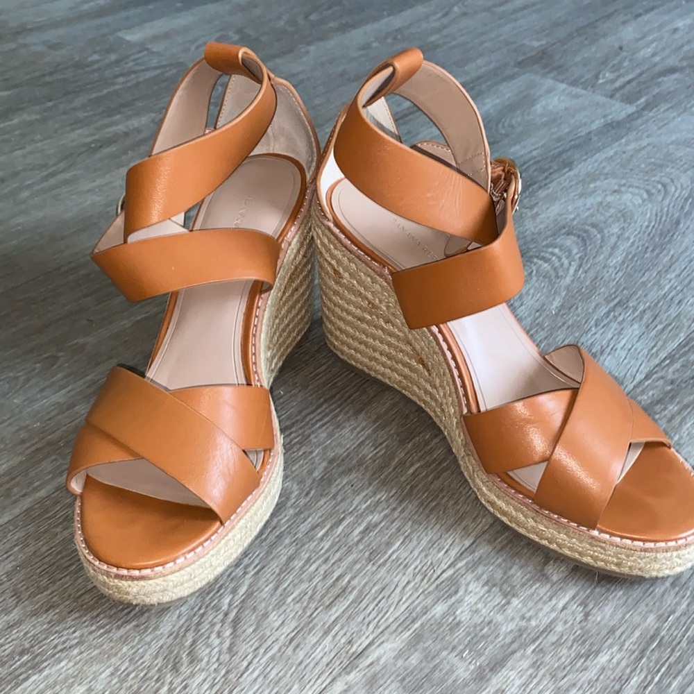 Banana Republic platform wedge sandals Tan sz 8.5